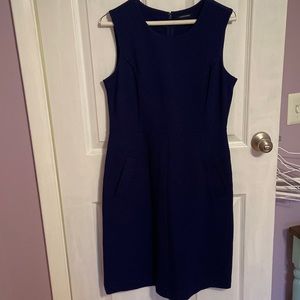 Lands’ End Navy Sleeveless dress with pockets, stretchy, 38” in length